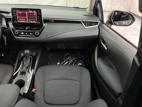 Used 2021 Toyota Corolla LE FWD image 28