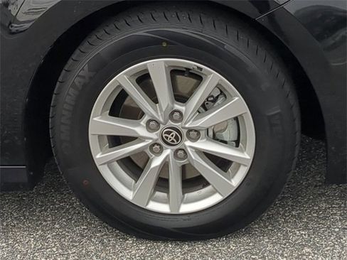 Certified 2025 Toyota Camry LE image 11