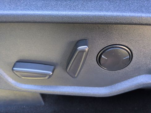 Used 2024 Ford Bronco Wildtrak AWD/4WD image 29
