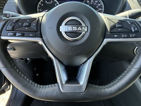 Used 2025 Nissan Sentra SV w/ All-Weather Package FWD image 25