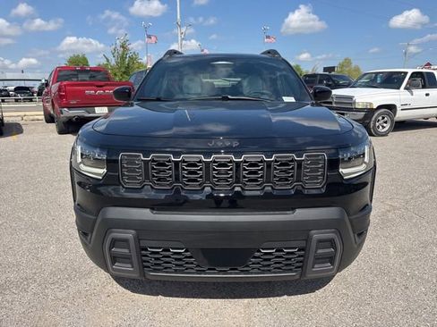 New 2026 Jeep Cherokee Laredo AWD/4WD image 2