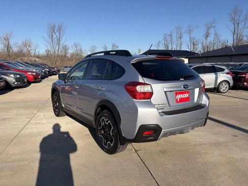 Used 2015 Subaru Crosstrek 2.0i Premium w/ Moonroof Package image 4