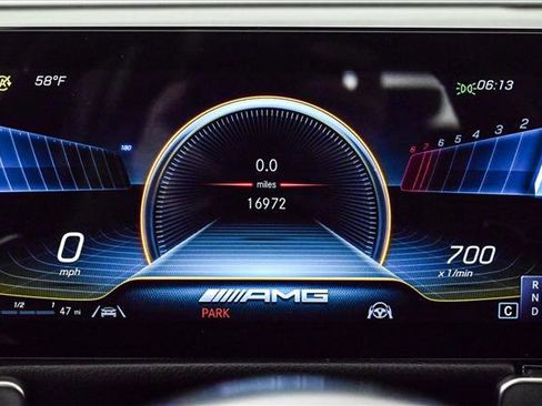 Certified 2023 Mercedes-Benz GLB 35 AMG 4MATIC image 11