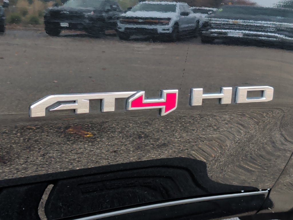 Used 2022 GMC Sierra 3500 AT4 w/ AT4 Premium Plus Package AWD/4WD image 42