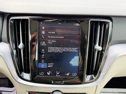 Used 2020 Volvo S60 T5 Momentum w/ Protection Package image 63