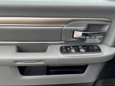 Used 2015 RAM 1500 Big Horn RWD image 11