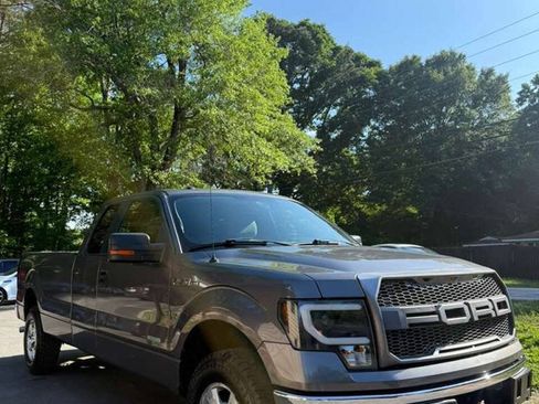 Used 2013 Ford F150 XLT w/ Mid Equipment Group AWD/4WD image 8