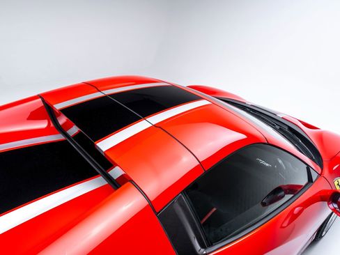 Used 2020 Ferrari 488 Pista Spider image 44