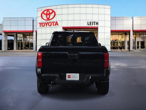 Certified 2025 Toyota Tacoma TRD Sport image 6