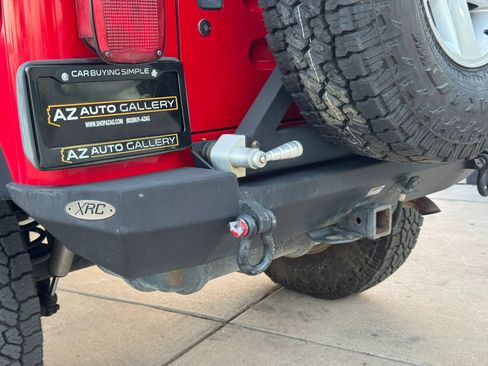 Used 2005 Jeep Wrangler Rubicon AWD/4WD image 42