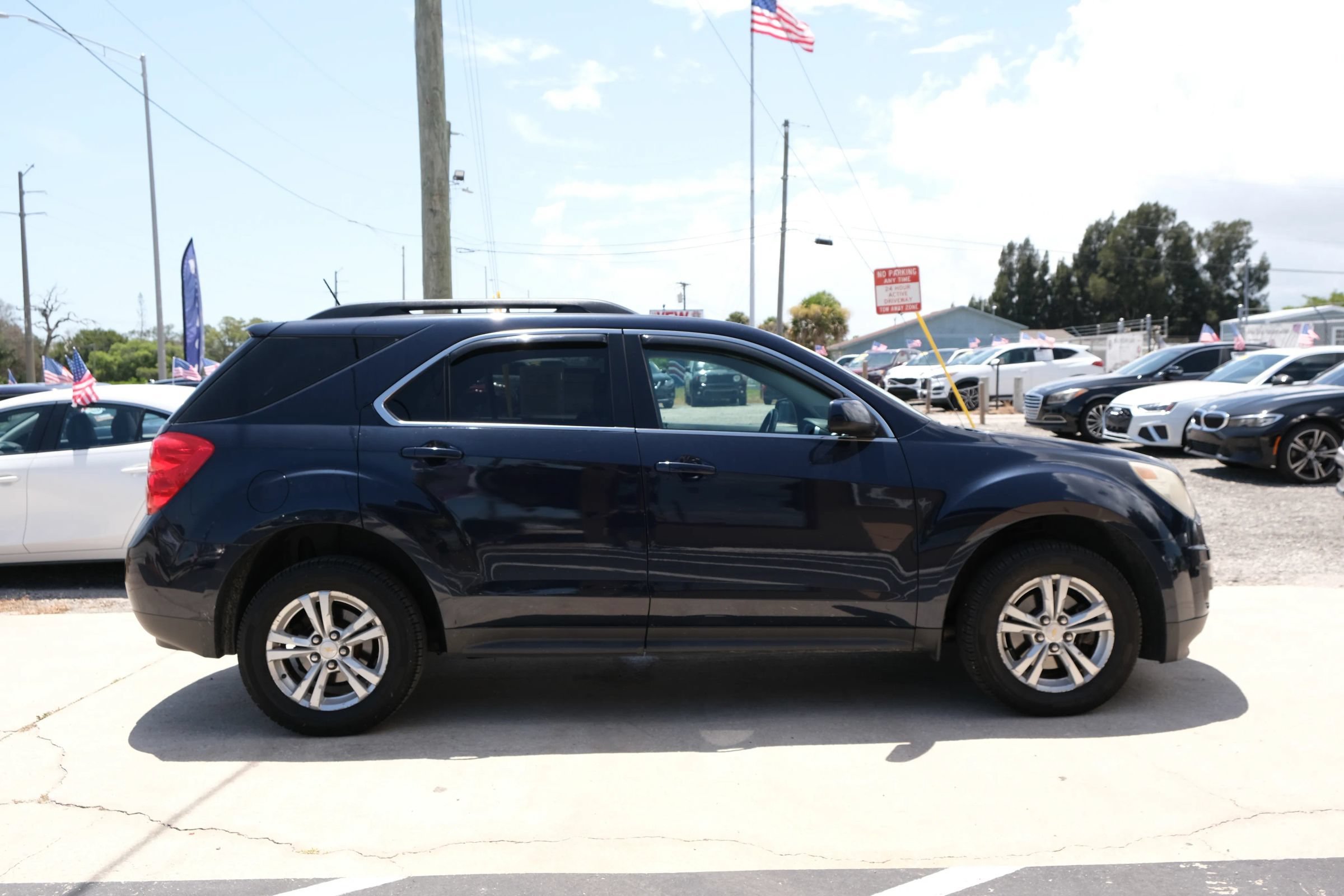 Used 2015 Chevrolet Equinox LT w/ Driver Convenience Package AWD/4WD image 4