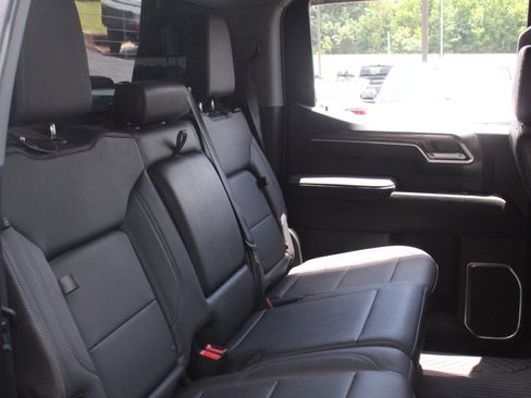 Used 2022 Chevrolet Silverado 1500 LTZ AWD/4WD image 33