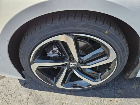 Used 2022 Honda Accord Sport image 21