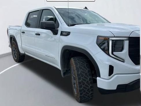 Used 2026 GMC Sierra 1500 Pro w/ Graphite Edition AWD/4WD image 3