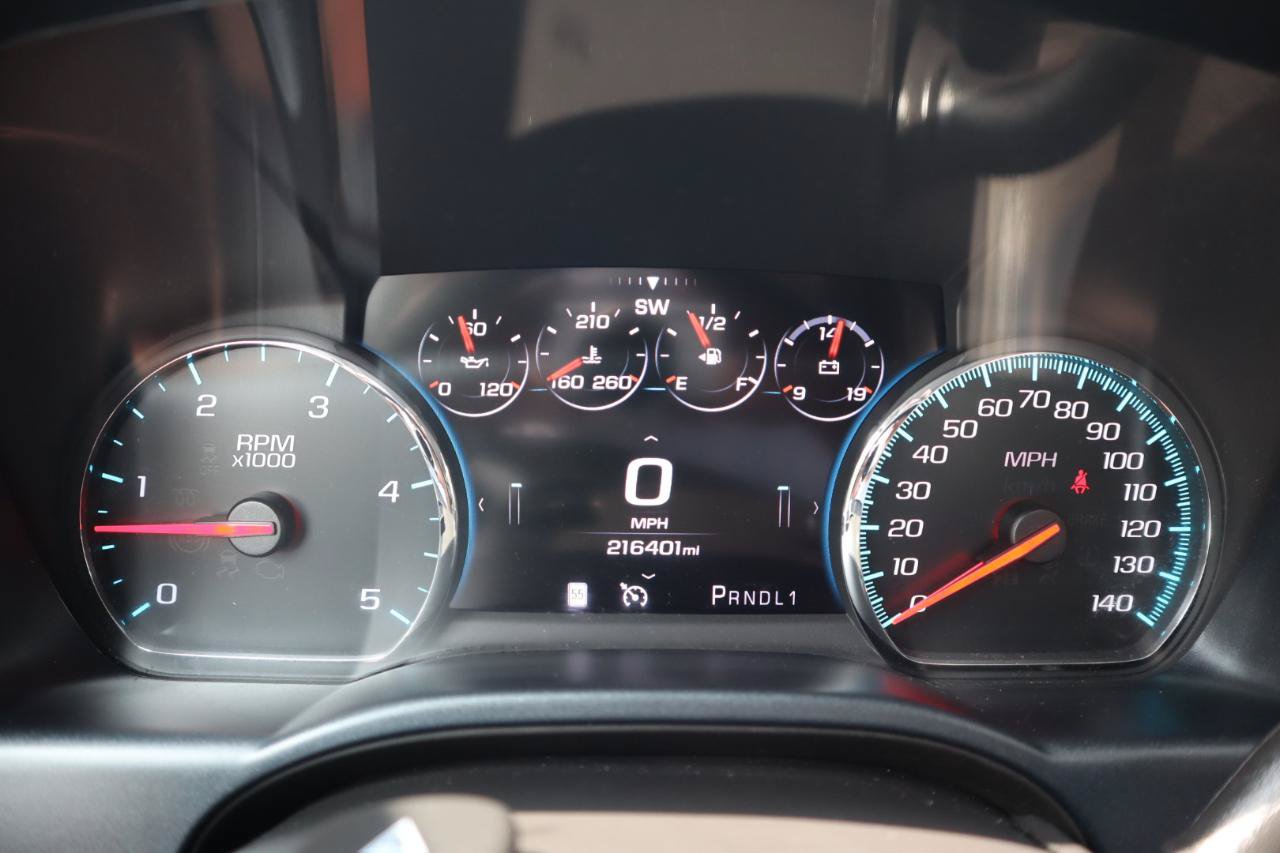 Used 2018 GMC Sierra 2500 Denali w/ Duramax Plus Package AWD/4WD image 10