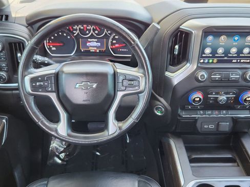 Used 2021 Chevrolet Silverado 1500 LT Trail Boss w/ LPO, Dark Essentials Package image 3