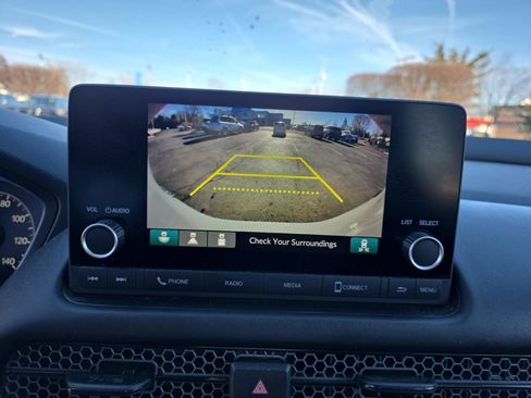 Used 2024 Honda HR-V Sport image 17