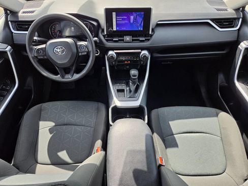 Used 2025 Toyota RAV4 XLE FWD image 13