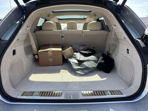 New 2026 Mercedes-Benz EQS 550 4MATIC SUV image 21