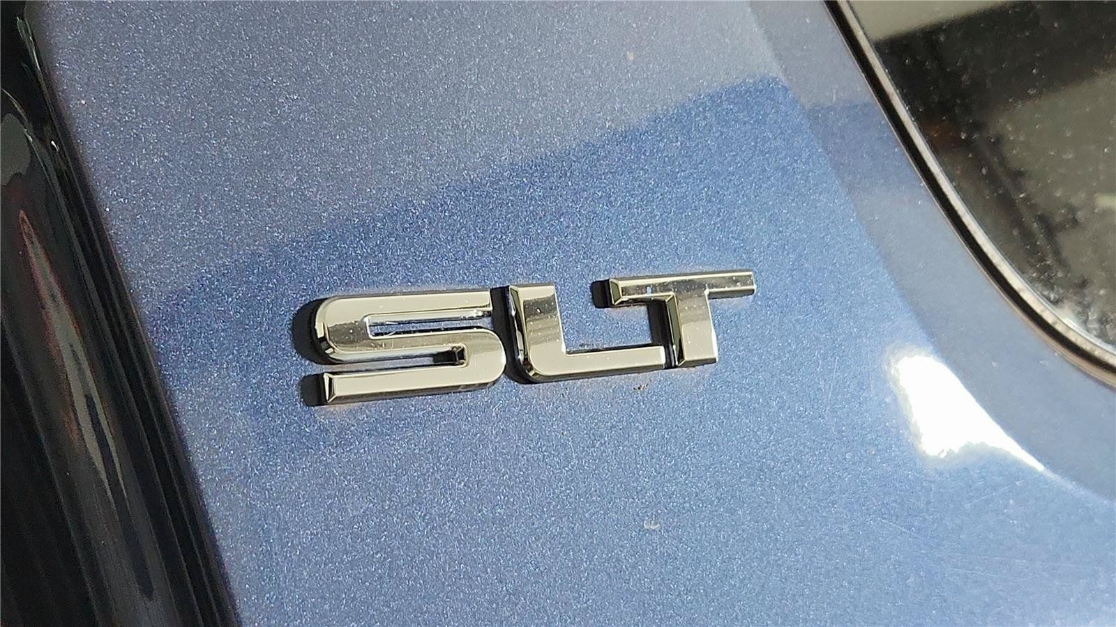 Used 2019 GMC Acadia SLT AWD/4WD image 24