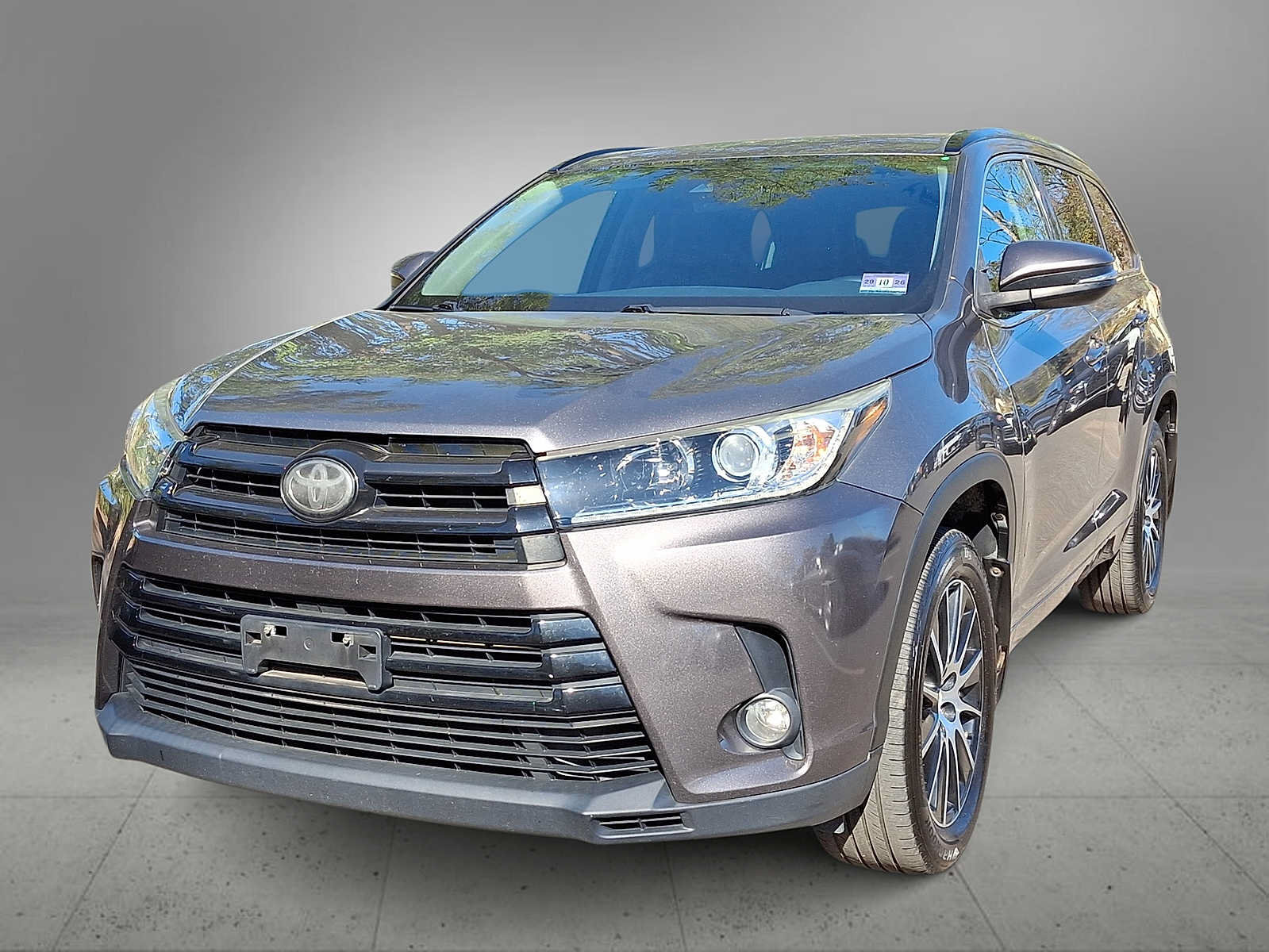 Used 2017 Toyota Highlander SE w/ Carpet Mat Package AWD/4WD image 1