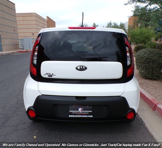Used 2016 Kia Soul FWD image 4