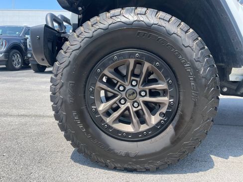 Used 2024 Jeep Wrangler Unlimited Rubicon 392 AWD/4WD image 33
