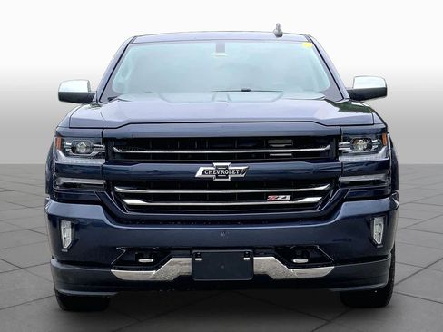 Used 2018 Chevrolet Silverado 1500 LTZ Z71 w/ Centennial Edition AWD/4WD image 4