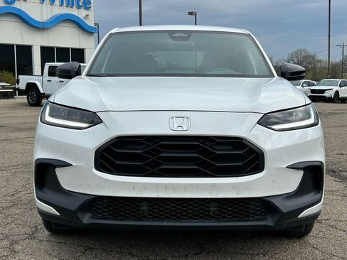 Used 2024 Honda HR-V Sport image 2