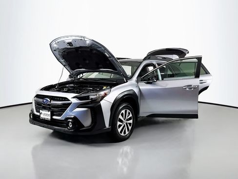 Used 2023 Subaru Outback Premium AWD/4WD image 16