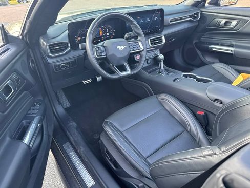 Used 2024 Ford Mustang GT Premium RWD image 13