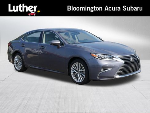 Used 2016 Lexus ES 350 w/ Luxury Package w/Wood Trim FWD image 1