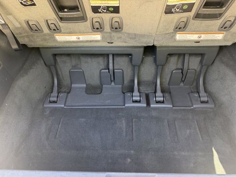 Used 2015 Toyota Sienna XLE Premium AWD/4WD image 15