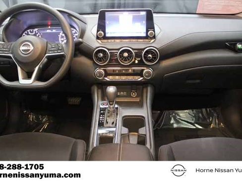 Used 2024 Nissan Sentra SV image 12
