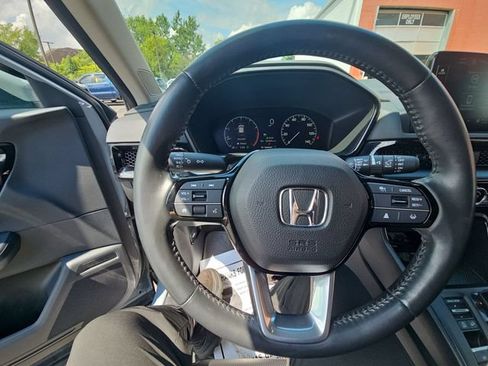 Used 2025 Honda CR-V EX-L image 36