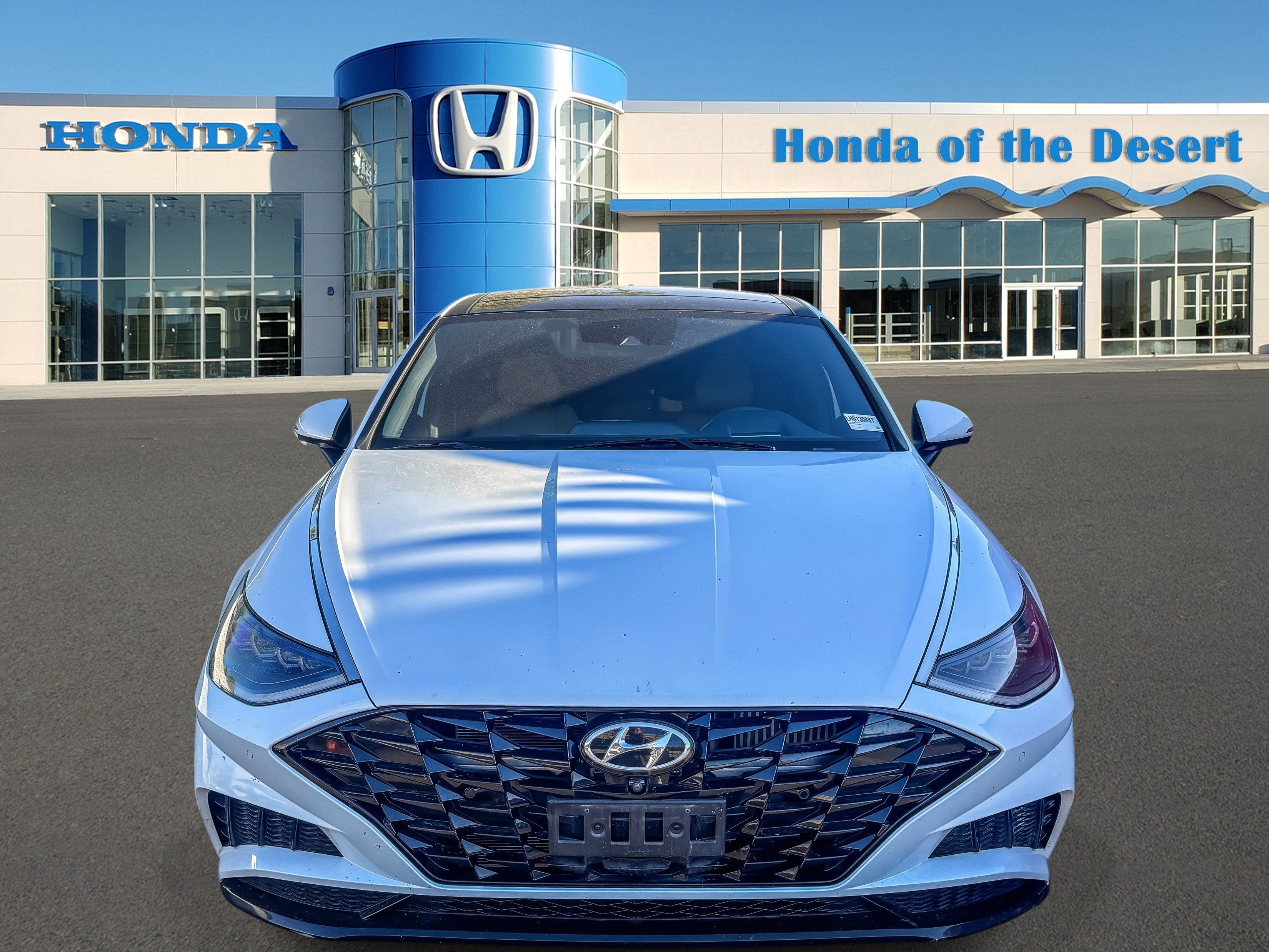 Used 2020 Hyundai Sonata Limited FWD image 2