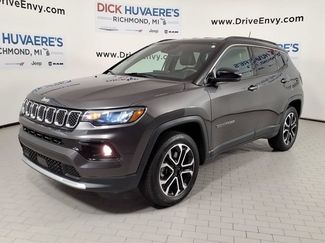 Used 2023 Jeep Compass Limited AWD/4WD video 1