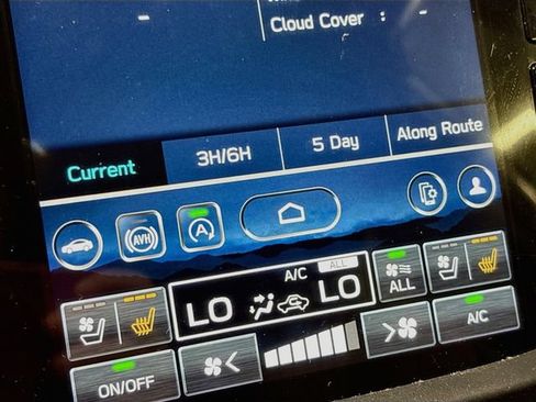 Used 2025 Subaru Forester Touring AWD/4WD image 15