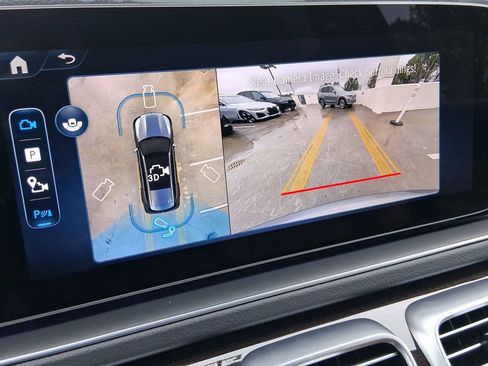 Used 2025 Mercedes-Benz GLS 450 4MATIC image 24