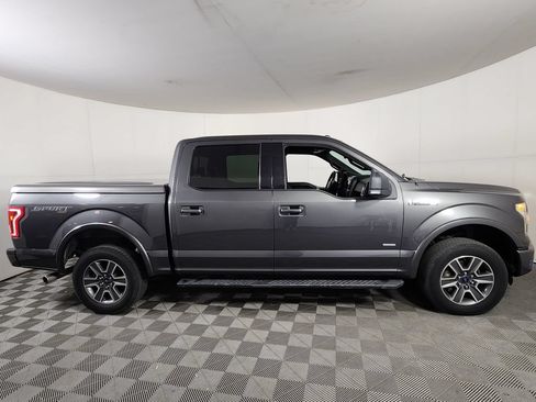 Used 2016 Ford F150 XLT w/ Equipment Group 302A Luxury AWD/4WD image 8