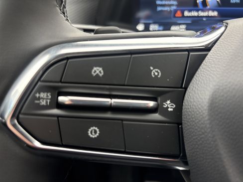 New 2026 Chevrolet Equinox LT w/ Convenience Package II image 17