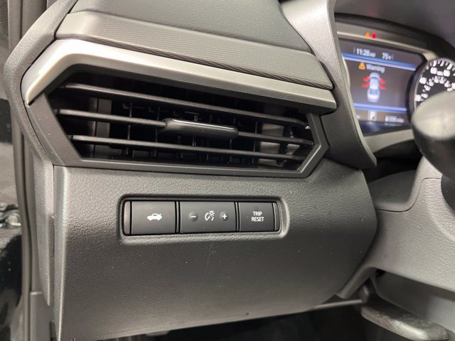 Used 2025 Nissan Altima 2.5 SR FWD image 31