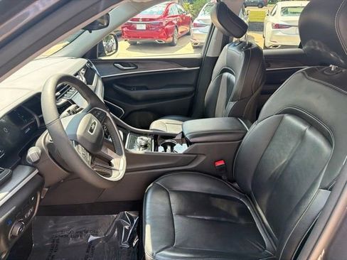 Used 2022 Jeep Grand Cherokee Limited 4xe AWD/4WD image 13