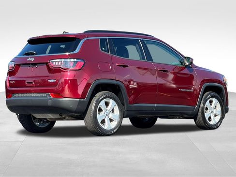 Used 2021 Jeep Compass Latitude w/ Convenience Group AWD/4WD image 7