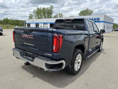 Used 2019 GMC Sierra 1500 SLT w/ SLT Premium Plus Package AWD/4WD image 8
