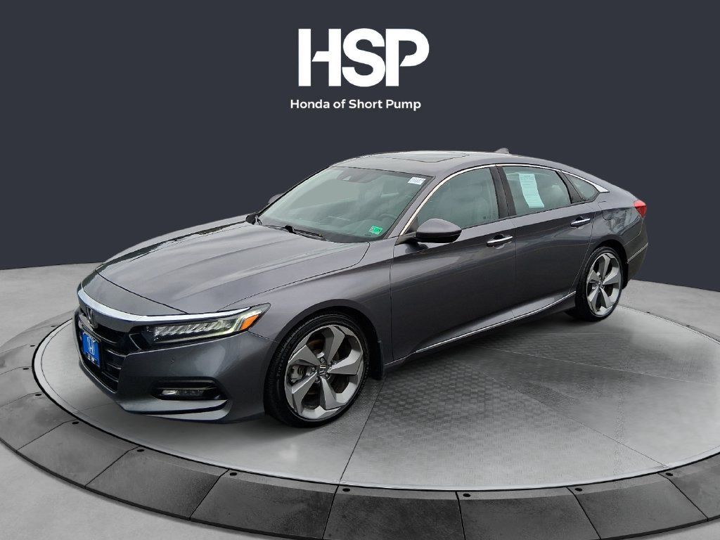 Used 2018 Honda Accord Touring image 1
