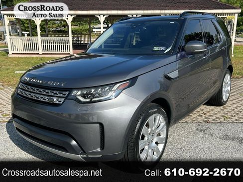Used 2017 Land Rover Discovery HSE image 1