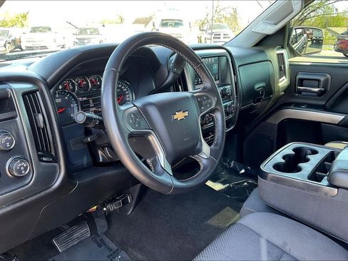 Used 2018 Chevrolet Silverado 1500 LT w/ All Star Edition image 13