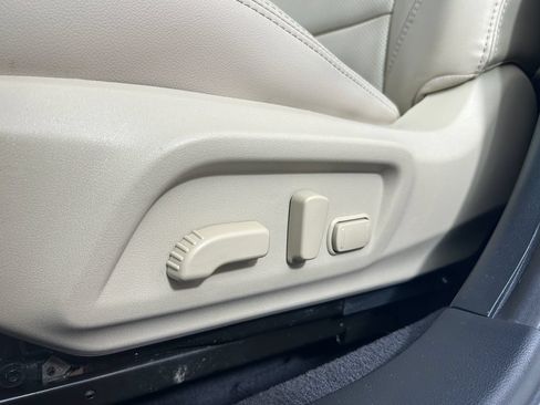 Used 2019 Subaru Outback 2.5i Limited w/ Popular Package #2 AWD/4WD image 15