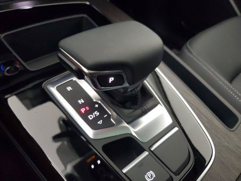 Used 2023 Audi Q5 2.0T Premium AWD/4WD image 32